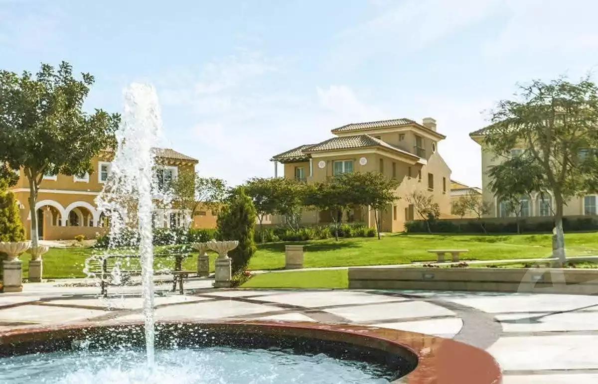 https://aqarmap.com.eg/en/listing/5627057-for-sale-cairo-new-cairo-compounds-hyde-park-greens-hyde-park-compound