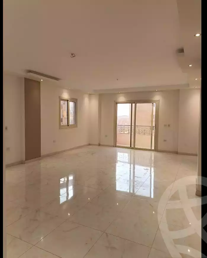 https://aqarmap.com.eg/en/listing/5627234-for-rent-cairo-mokattam-lhdb-l-ly-manteqt-ganob-s