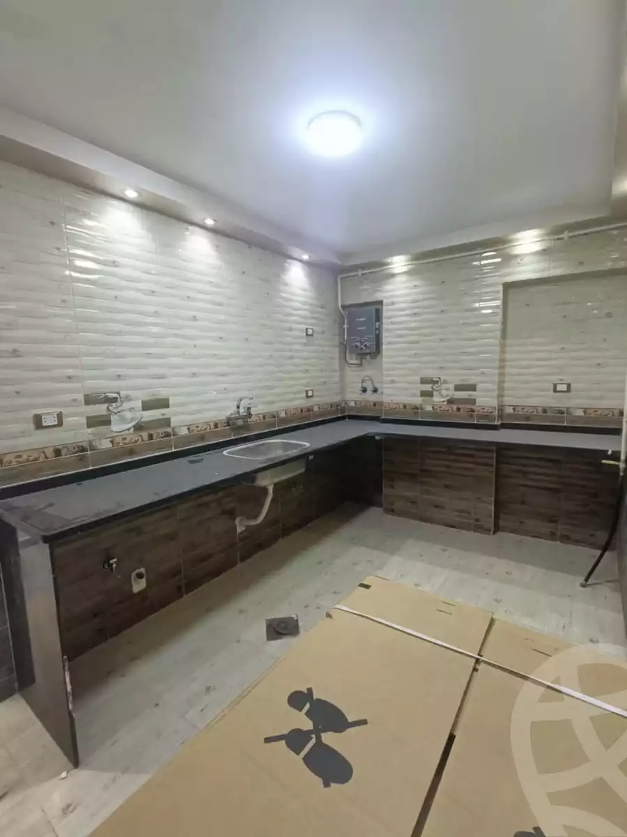 https://aqarmap.com.eg/en/listing/5627790-for-sale-alexandria-alexandria-marsa-matrouh-rd