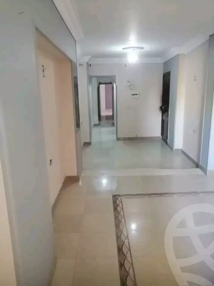 https://aqarmap.com.eg/en/listing/5627822-for-sale-cairo-el-matarya-teraat-el-gabal-st.