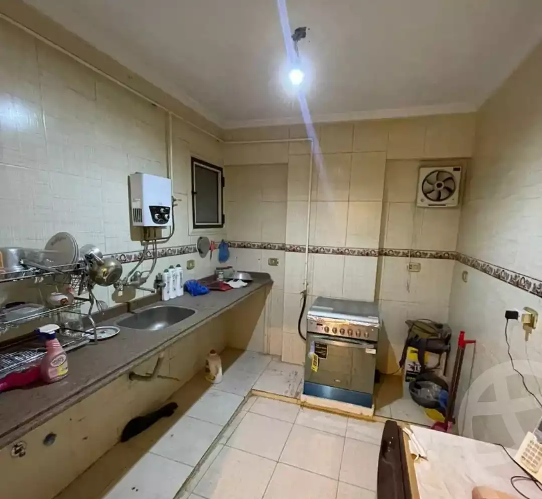 https://aqarmap.com.eg/ar/listing/5629936-for-sale-alexandria-fleming-abd-el-fattah-el-taweel-st