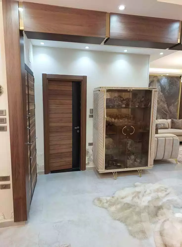 https://aqarmap.com.eg/en/listing/5630004-for-sale-sharqia-zagazig-zagazig-city-tolba-awaida-st