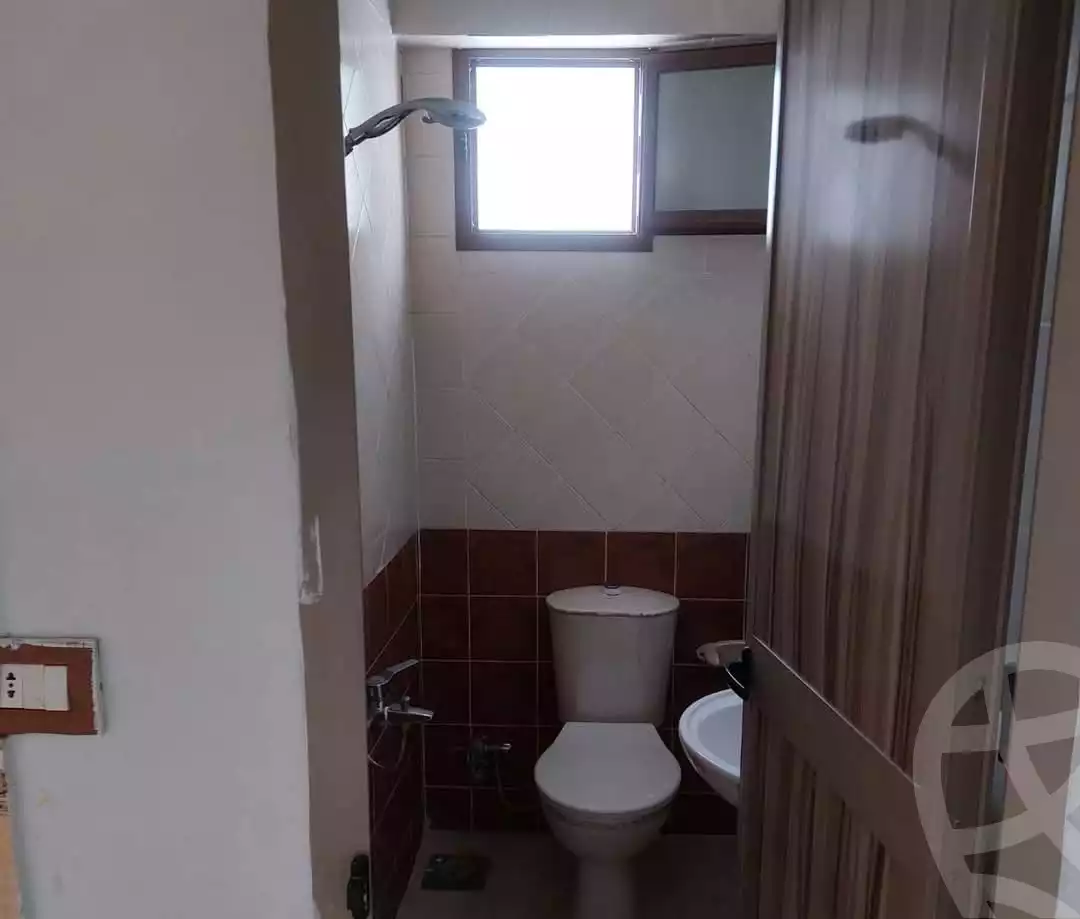 https://aqarmap.com.eg/en/listing/5630081-for-sale-alexandria-l-jmy-lbytsh-el-hanafeya-st
