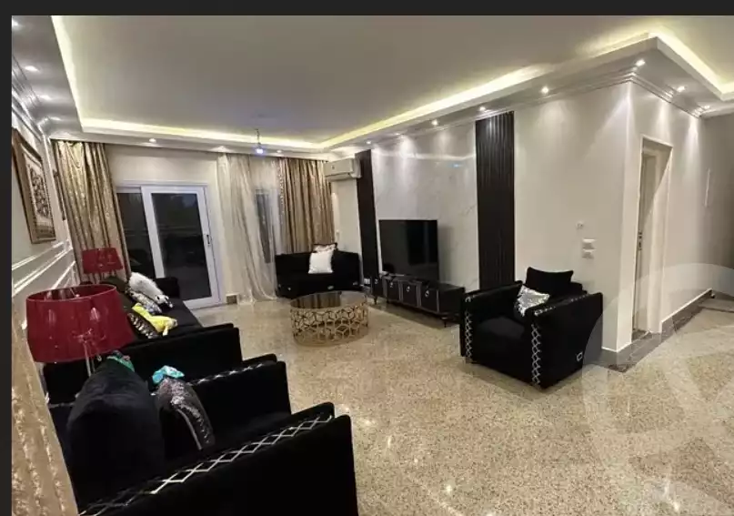 https://aqarmap.com.eg/en/listing/5631804-for-sale-cairo-el-shorouk-compounds-el-hayah-residence