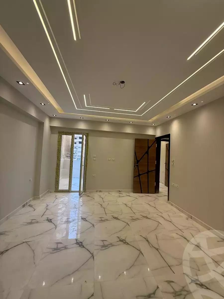 https://aqarmap.com.eg/en/listing/5632023-for-sale-cairo-6th-of-october-el-ahyaa-neighborhood-3rd-al-hay-al-thalith-st