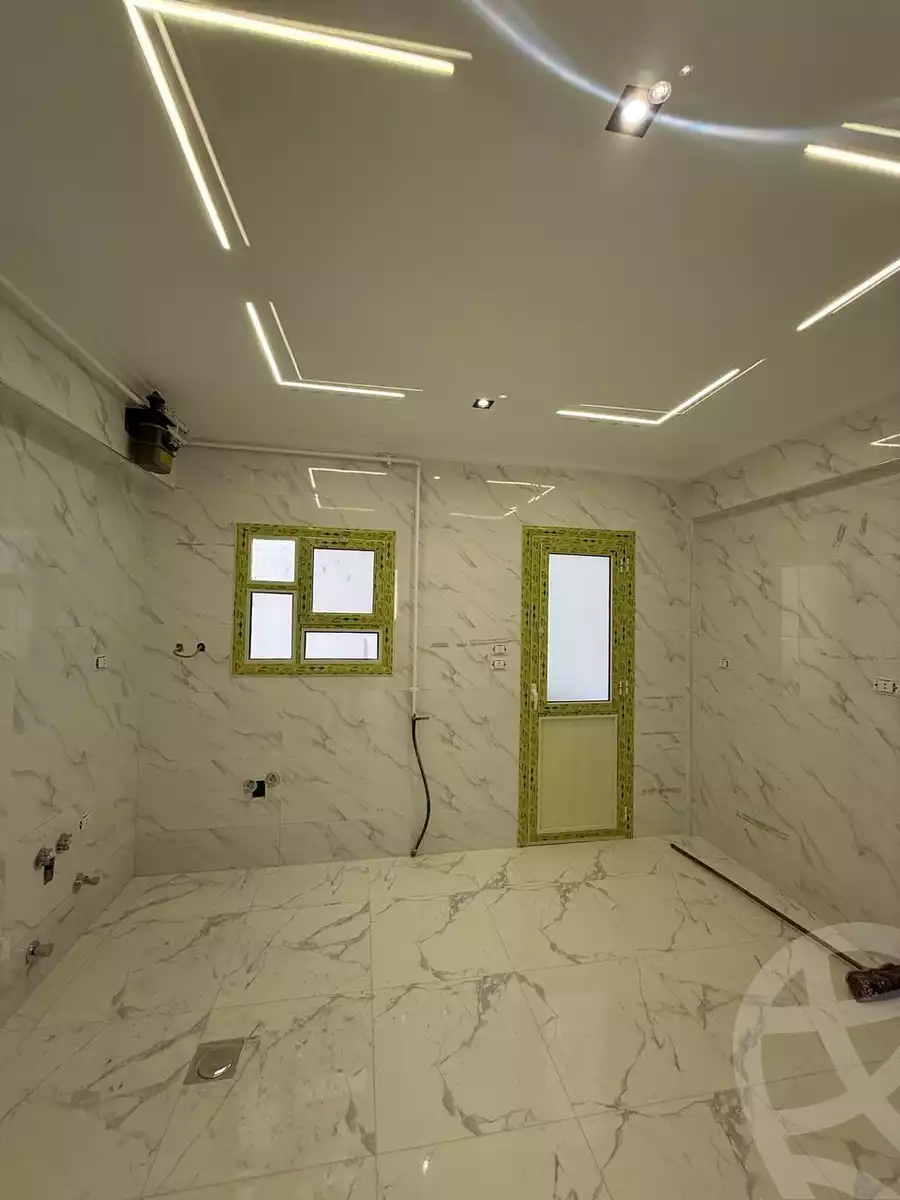 https://aqarmap.com.eg/en/listing/5632023-for-sale-cairo-6th-of-october-el-ahyaa-neighborhood-3rd-al-hay-al-thalith-st