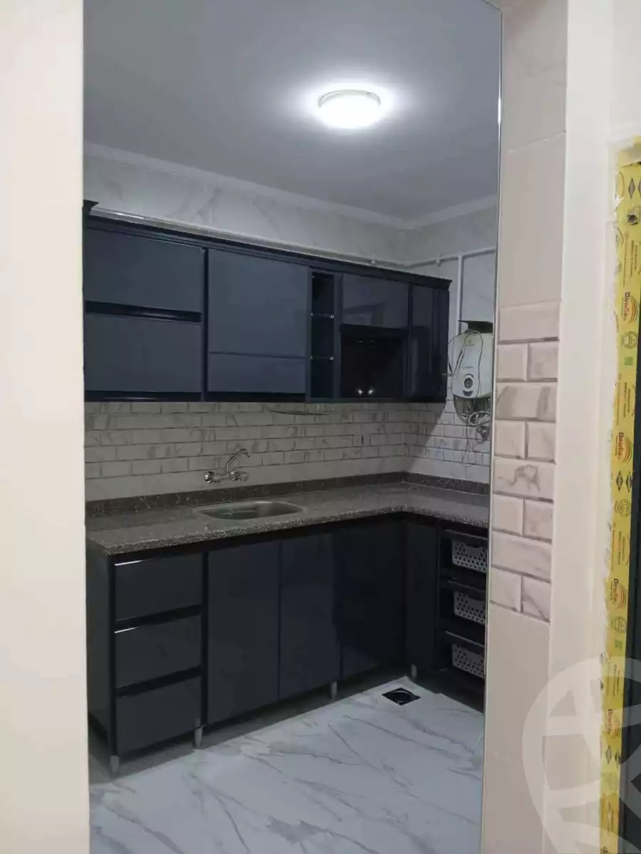 https://aqarmap.com.eg/ar/listing/5632518-for-sale-alexandria-l-jmy-lbytsh-ain-shams-st