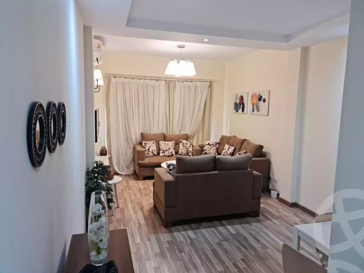 https://aqarmap.com.eg/en/listing/5632951-for-sale-cairo-el-sheikh-zayed-city-compounds-dh-drys