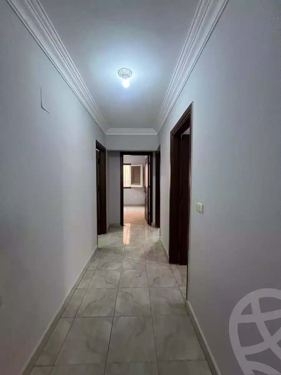 https://aqarmap.com.eg/ar/listing/5632952-for-rent-cairo-6th-of-october-el-ahyaa-neighborhood-1st-eighth-neighborhood