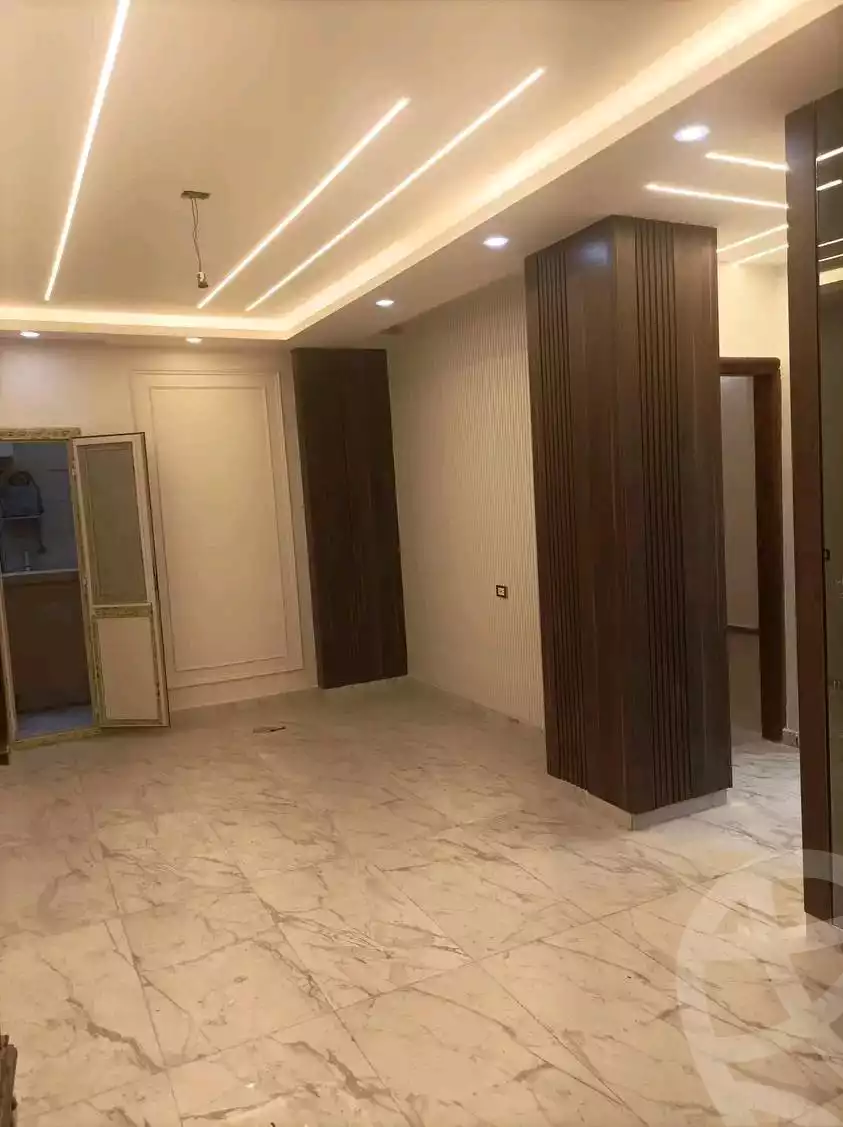https://aqarmap.com.eg/ar/listing/5633726-for-sale-beheira-damanhour-damanhour-city-abd-el-salam-el-shazly-st