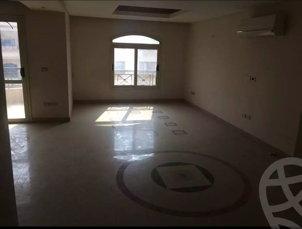 https://aqarmap.com.eg/en/listing/5633926-for-sale-cairo-mokattam-lhdb-l-ly