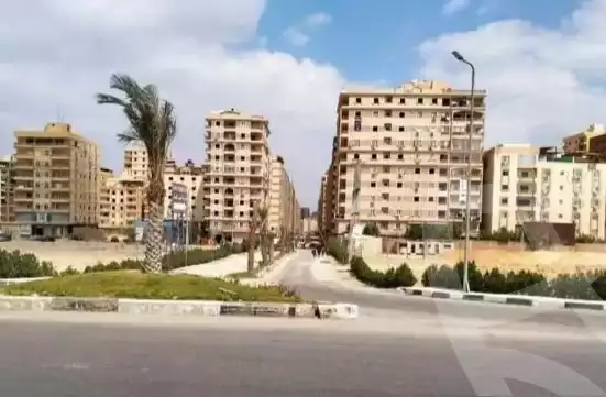 https://aqarmap.com.eg/en/listing/5634437-for-sale-cairo-al-oubour-tryq-msr-sm-yly-lshrwy-el-nakheel-resort-amenhotep-and-october-co-operative-housing