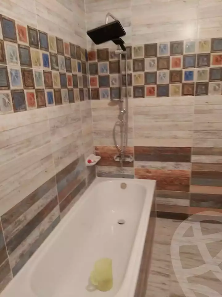 https://aqarmap.com.eg/en/listing/5635776-for-sale-cairo-nasr-city-el-hay-el-asher-waha-road