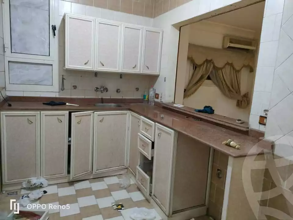 https://aqarmap.com.eg/ar/listing/5636930-for-rent-cairo-mokattam-lhdb-l-ly-shr-krym-bnwn