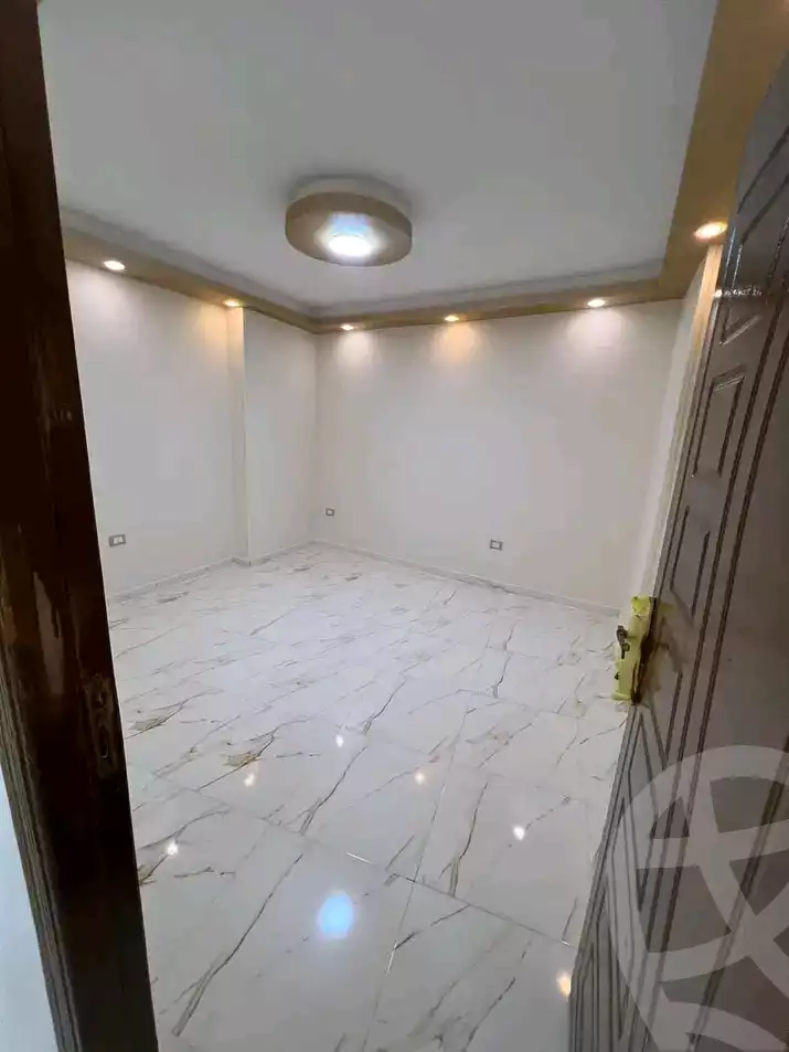 https://aqarmap.com.eg/ar/listing/5636999-for-sale-alexandria-el-mandara-shr-jml-bd-lnsr