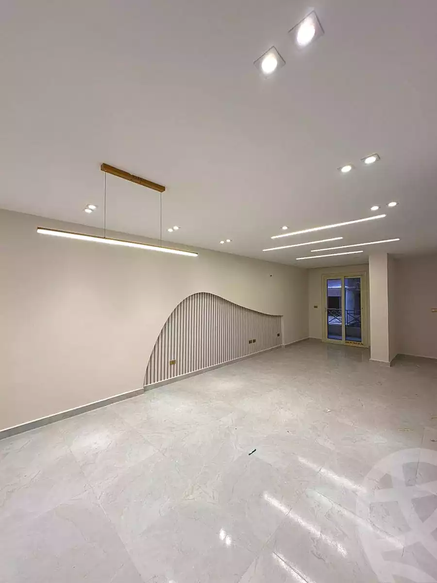 https://aqarmap.com.eg/ar/listing/5638451-for-sale-cairo-el-maadi-zahraa-el-maadi-kmbwnd-lhy-lytly-trst-jrwb