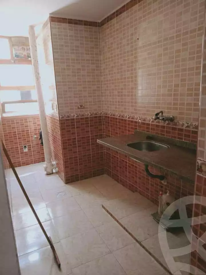 https://aqarmap.com.eg/ar/listing/5639076-for-sale-alexandria-el-hanouvel-al-asdakaa-st