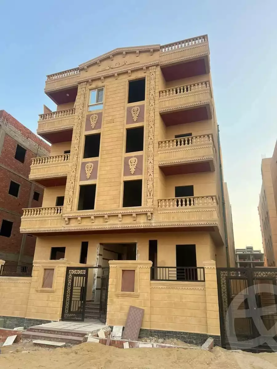 https://aqarmap.com.eg/en/listing/5640303-for-sale-cairo-badr-city-hai-el-ashgar-featured-neighborhood-bait-el-watan-rd