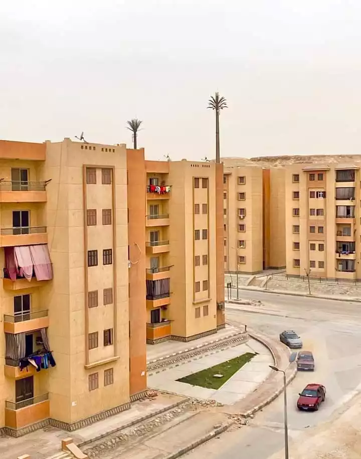 https://aqarmap.com.eg/en/listing/5640929-for-sale-cairo-15th-of-may-manteqat-el-90-fadan