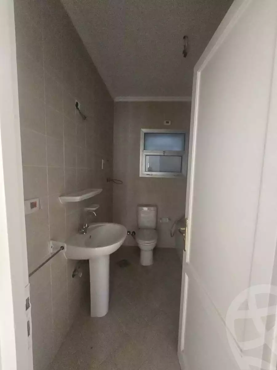 https://aqarmap.com.eg/en/listing/5641206-for-sale-cairo-new-cairo-madinaty-eleventh-zone-buildings-group-113