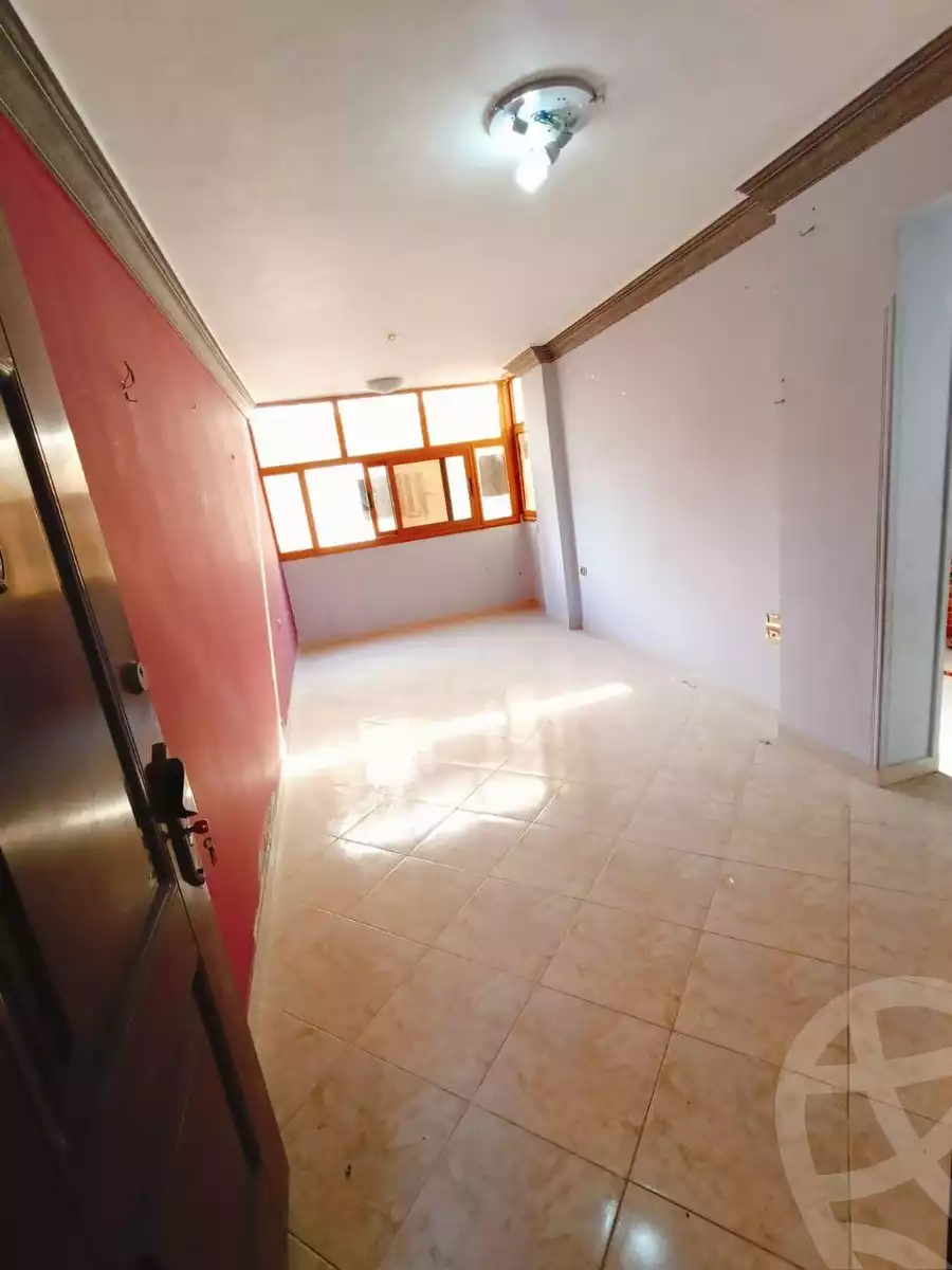 https://aqarmap.com.eg/ar/listing/5641700-for-sale-alexandria-l-jmy-el-hanouvel-kasr-al-quiri-st-1