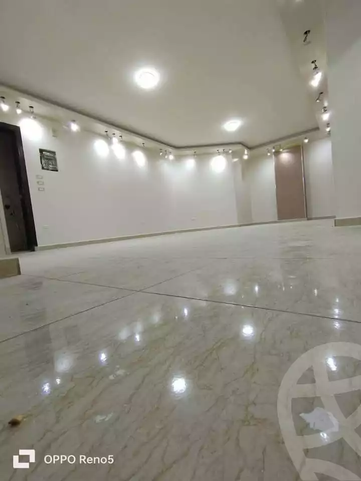 https://aqarmap.com.eg/ar/listing/5642312-for-sale-cairo-helwan-helwan-el-sharkeya-el-maraghi-st