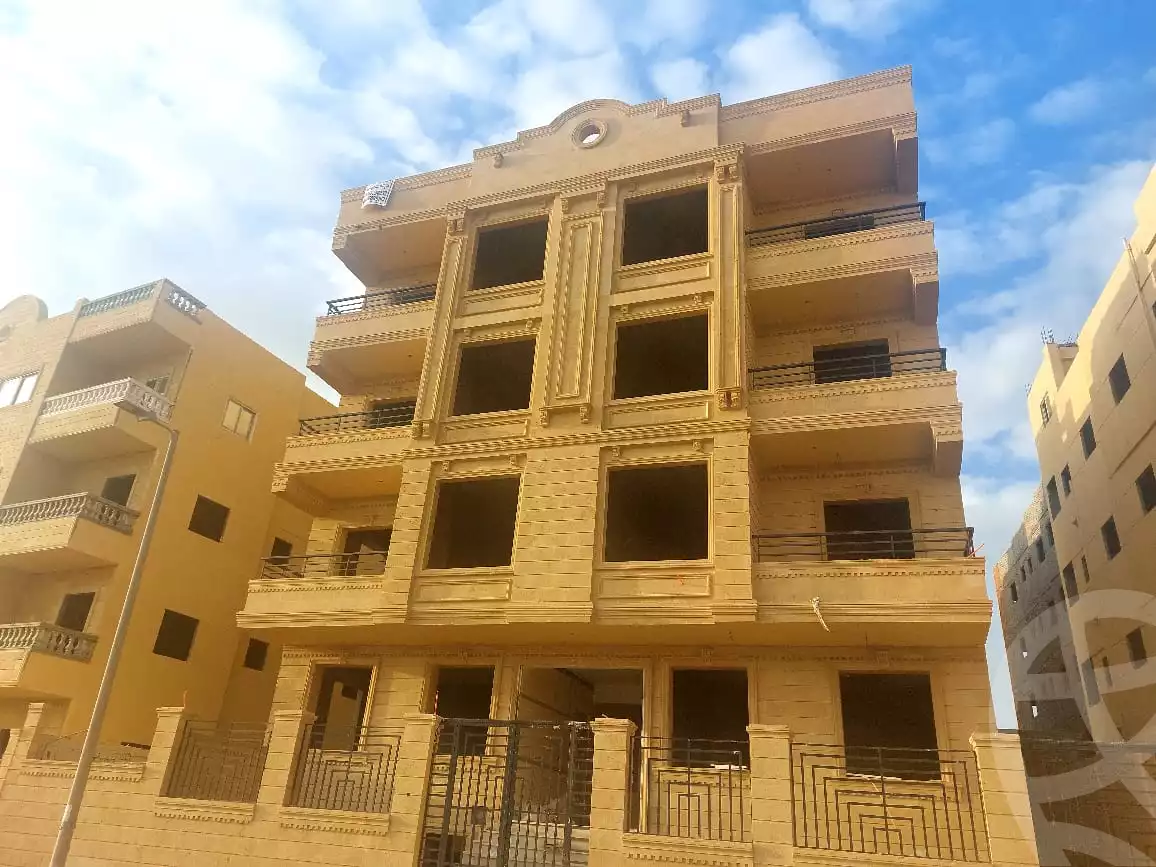 https://aqarmap.com.eg/en/listing/5642663-for-sale-cairo-badr-city-hai-el-ashgar-featured-neighborhood-bait-el-watan-rd