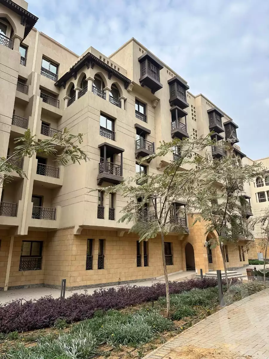 https://aqarmap.com.eg/ar/listing/5641282-for-sale-cairo-old-cairo-el-fostat-lfstt-ljdyd-arabesque-compound-sed