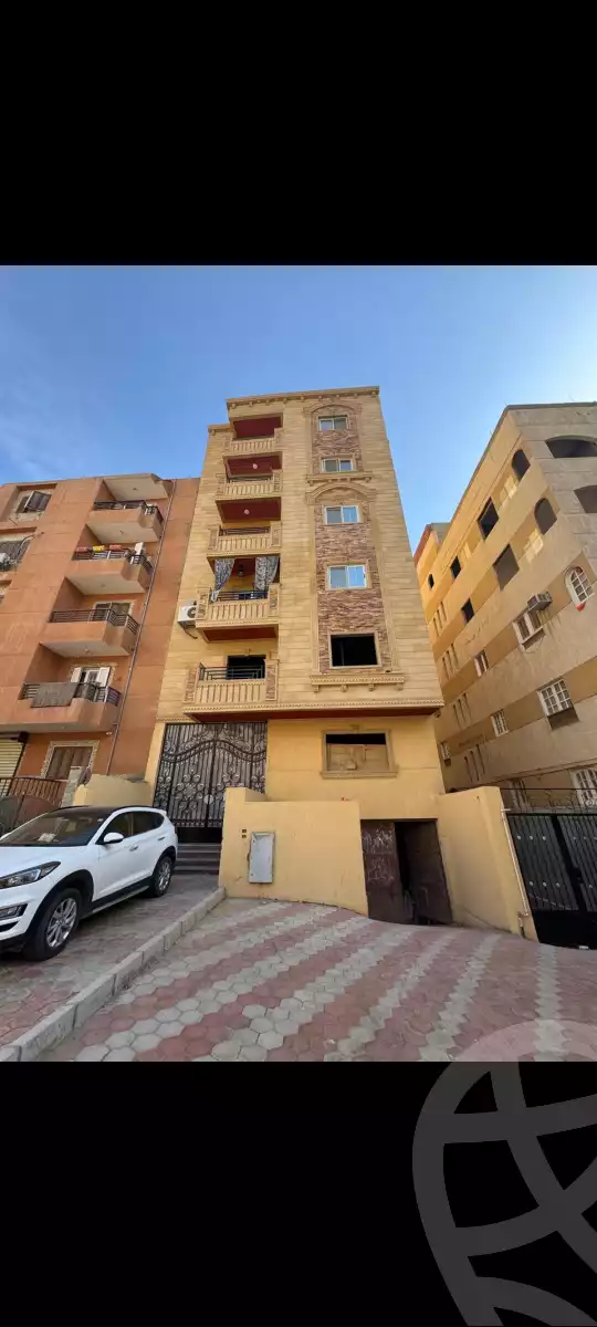 https://aqarmap.com.eg/en/listing/5330374-for-sale-cairo-6th-of-october-el-ahyaa-neighborhood-4th-neighbourhood-1