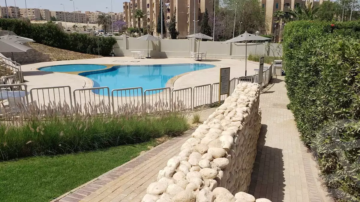 https://aqarmap.com.eg/en/listing/5645198-for-rent-cairo-el-sheikh-zayed-city-compounds-dh-drys