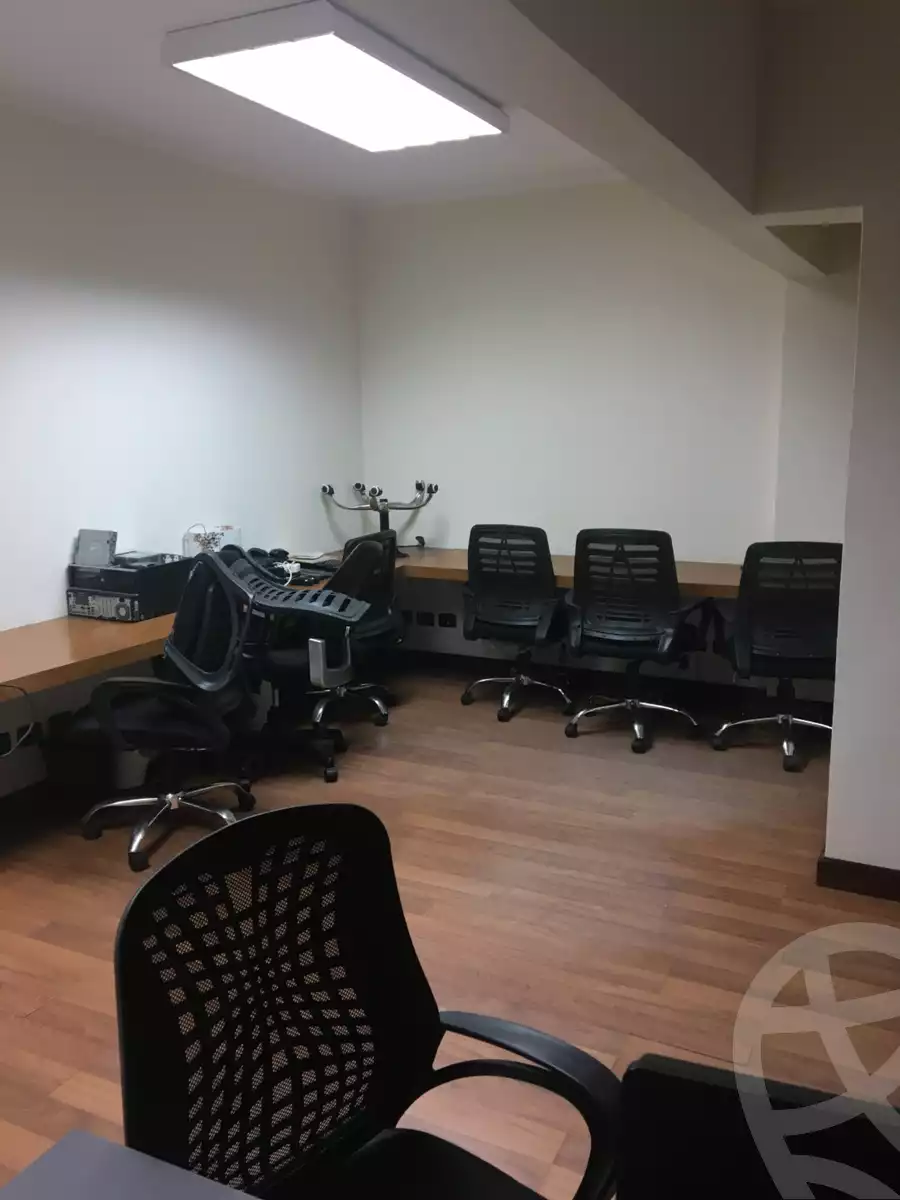 https://aqarmap.com.eg/en/listing/5646544-for-sale-cairo-mokattam-lhdb-l-ly-shareaa-9