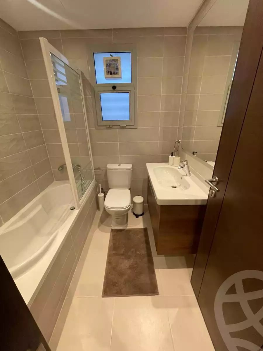 https://aqarmap.com.eg/en/listing/5647564-for-rent-cairo-new-cairo-compounds-cairo-festival-city-cairo-festival-city-mall-cfc-mall