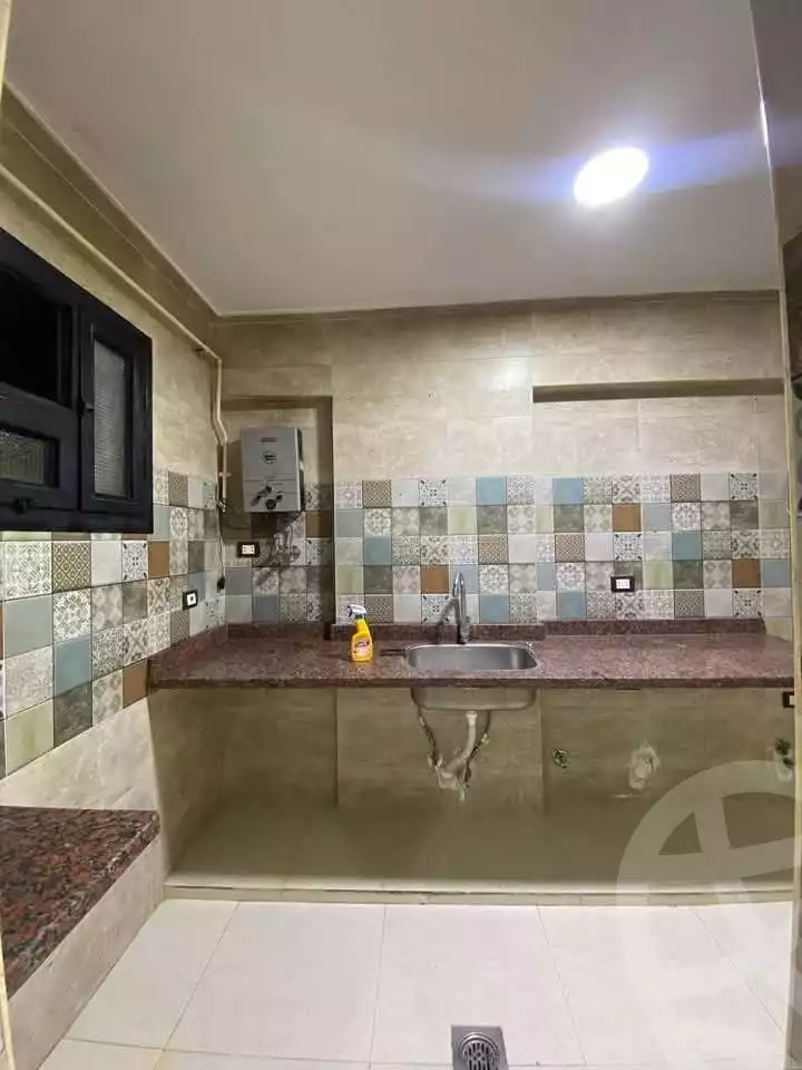https://aqarmap.com.eg/en/listing/5648352-for-sale-alexandria-l-jmy-lbytsh-el-reyad-st