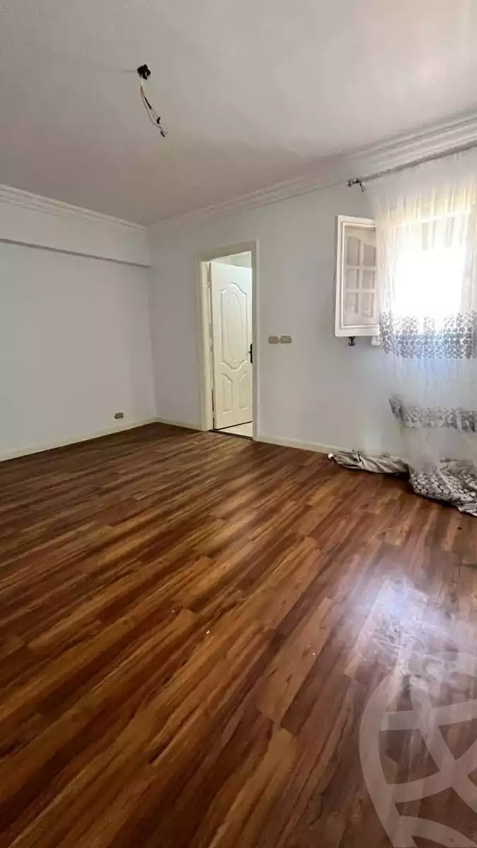 https://aqarmap.com.eg/ar/listing/5649808-for-sale-alexandria-zezenia
