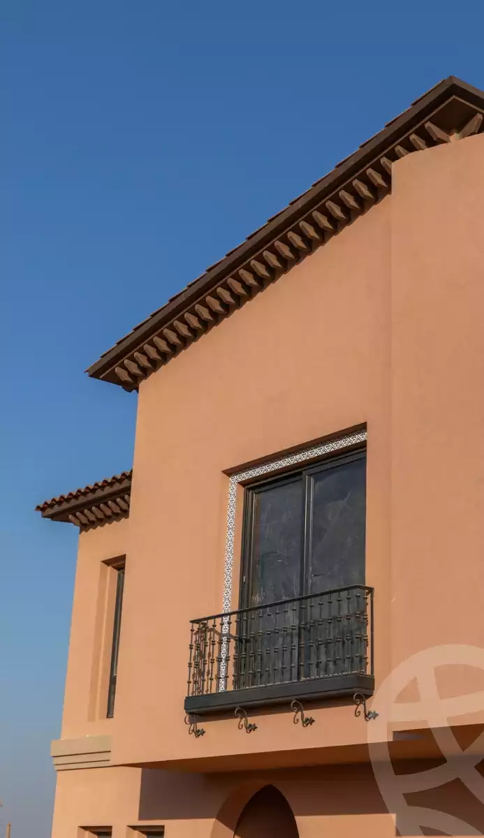 https://aqarmap.com.eg/ar/listing/5650484-for-sale-cairo-el-sheikh-zayed-city-compounds-kmbwnd-fyldj-wyst-dr-llttwyr