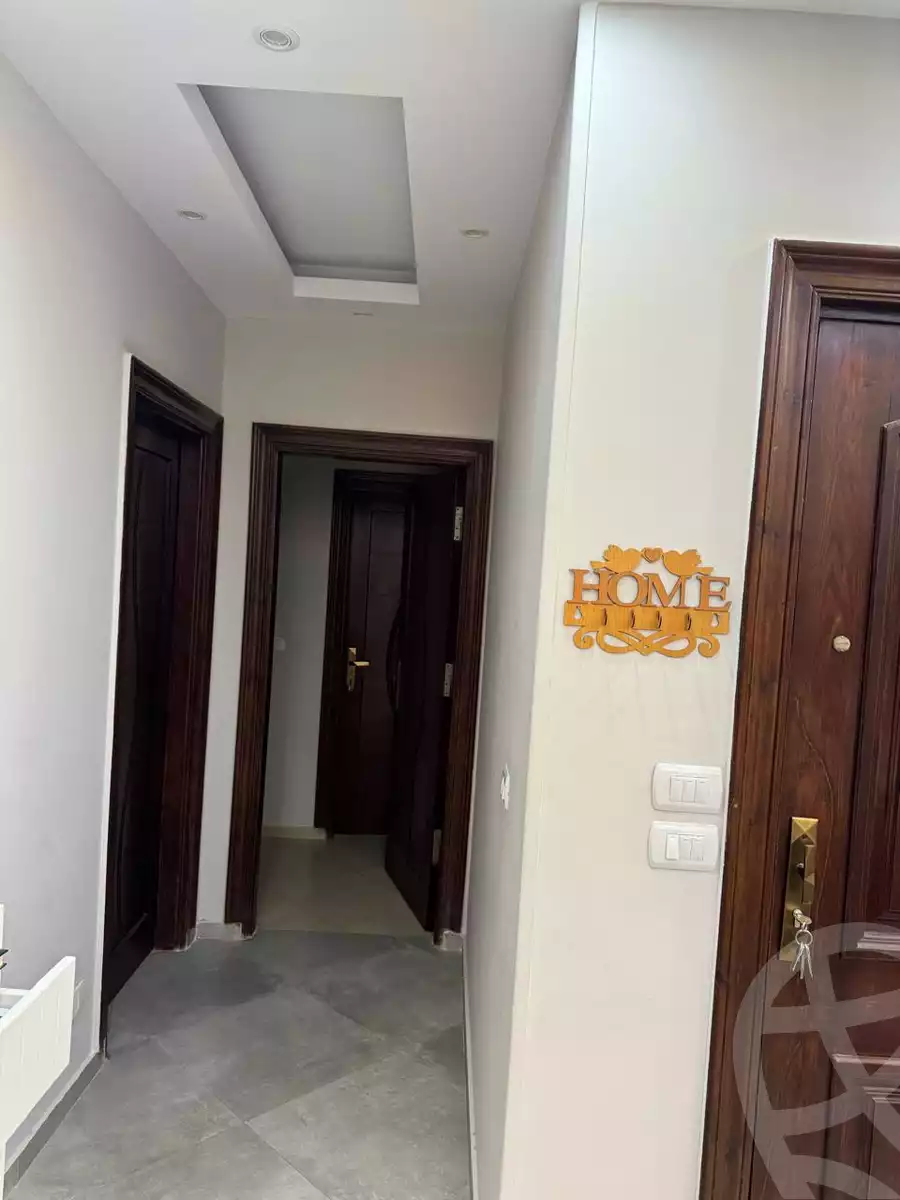https://aqarmap.com.eg/en/listing/5650870-for-sale-cairo-el-sheikh-zayed-city-el-hay-el-khames