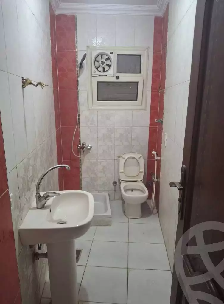https://aqarmap.com.eg/en/listing/5651259-for-rent-cairo-mokattam-el-hadabah-el-wosta-7th-zone