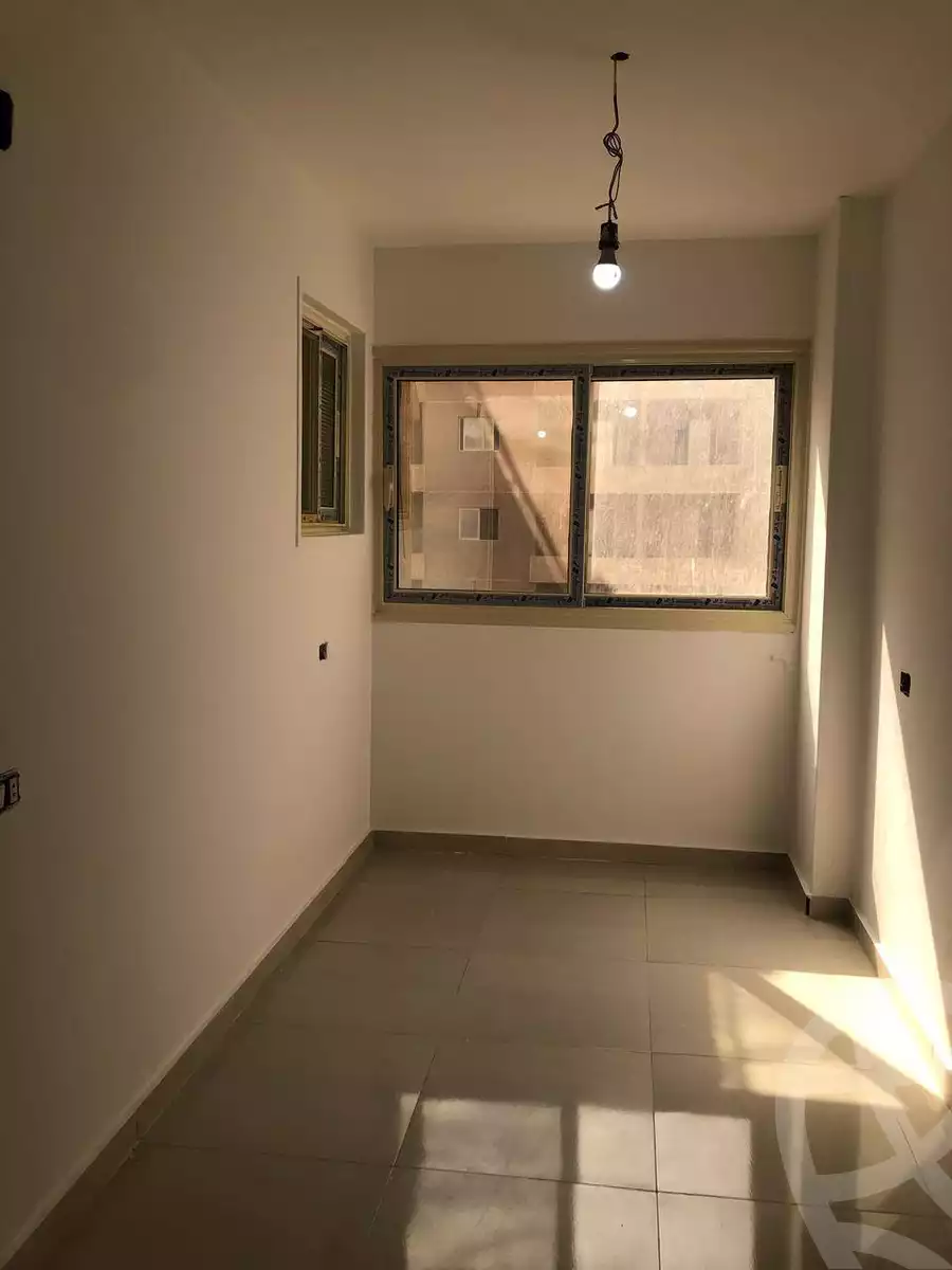 https://aqarmap.com.eg/ar/listing/5652017-for-rent-cairo-helwan-mnshy-yn-hlwn-rael-st