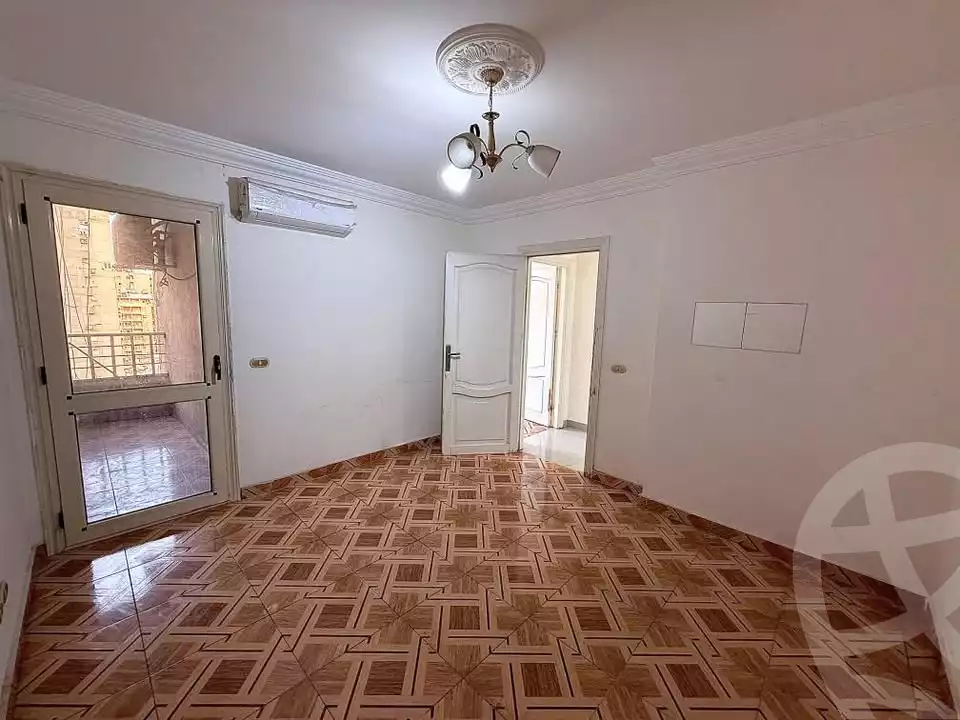 https://aqarmap.com.eg/en/listing/5652301-for-sale-alexandria-camp-cesar-el-gaish-rd