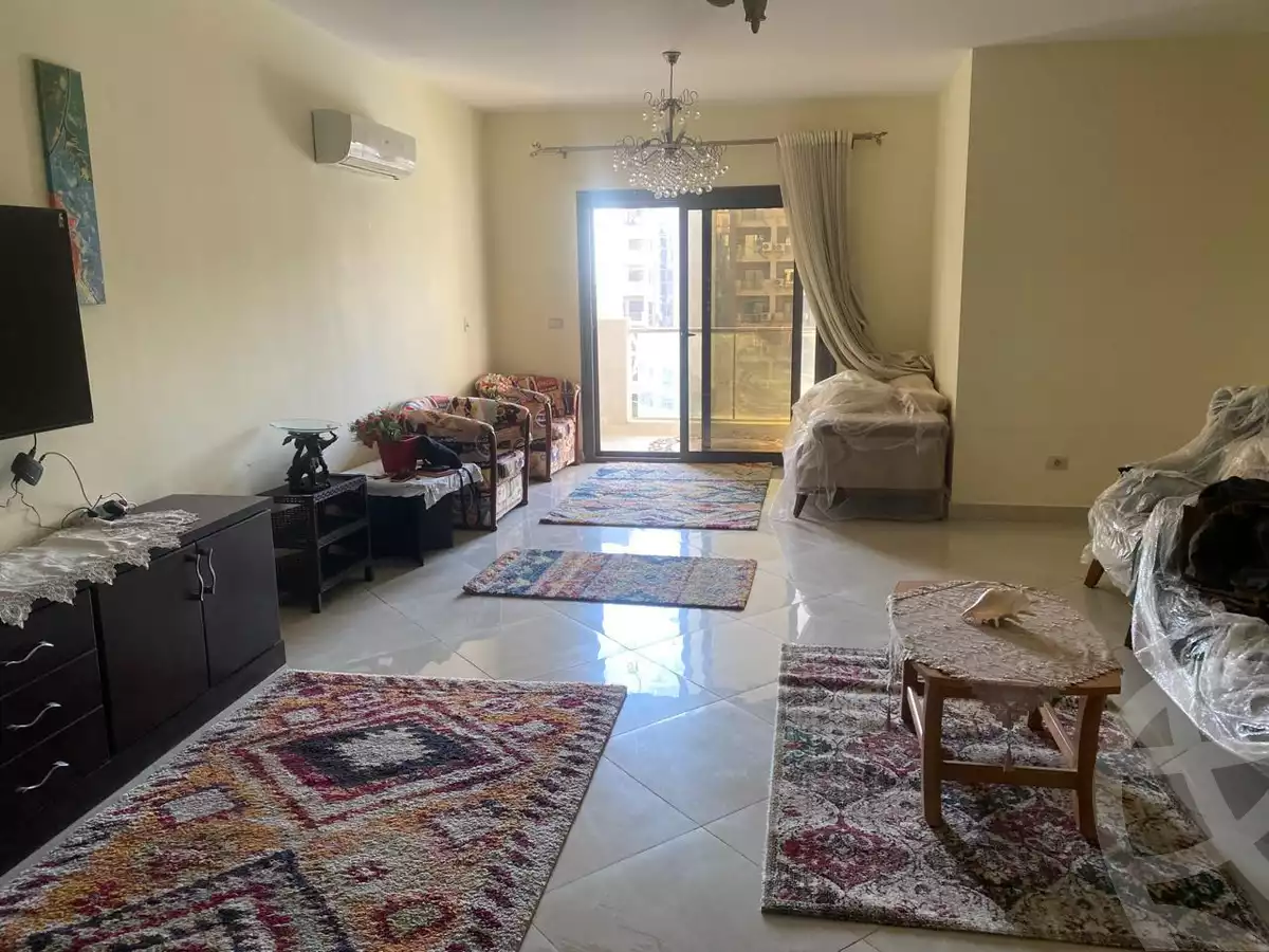 https://aqarmap.com.eg/en/listing/5652804-for-rent-cairo-new-cairo-compounds-el-deyar-mokhabarat