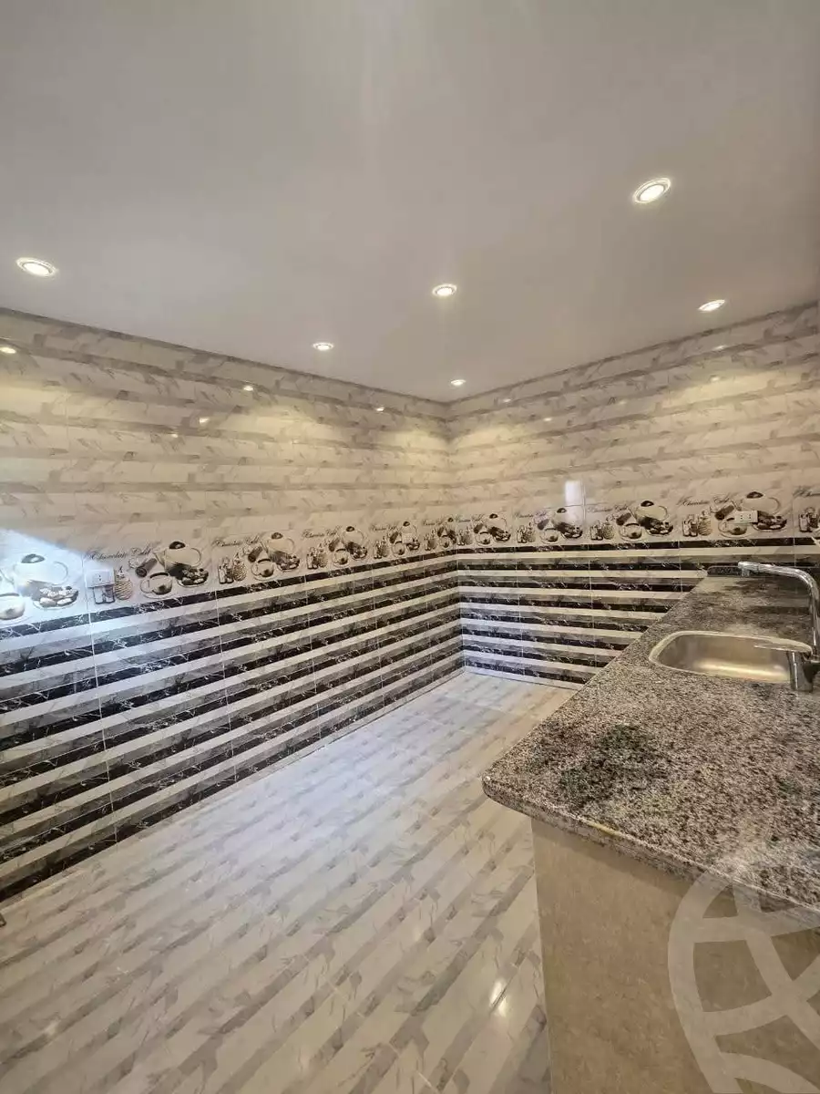 https://aqarmap.com.eg/ar/listing/5653438-for-sale-alexandria-l-jmy-lbytsh-el-bostan-st