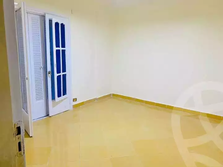 https://aqarmap.com.eg/en/listing/5653490-for-sale-alexandria-alexandria-marsa-matrouh-rd