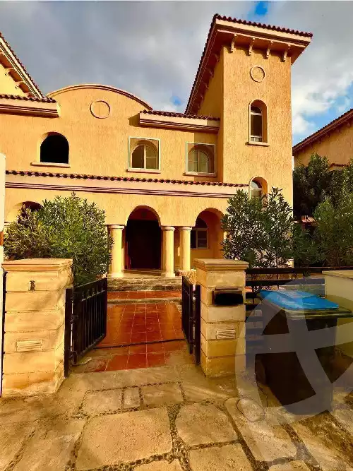 https://aqarmap.com.eg/en/listing/5653673-for-sale-cairo-new-cairo-madinaty-lmntq-lthnyh-fylt-group-11