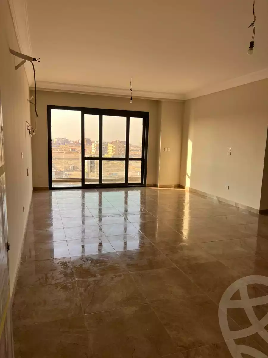 https://aqarmap.com.eg/ar/listing/5655389-for-rent-cairo-new-cairo-compounds-el-patio-oro