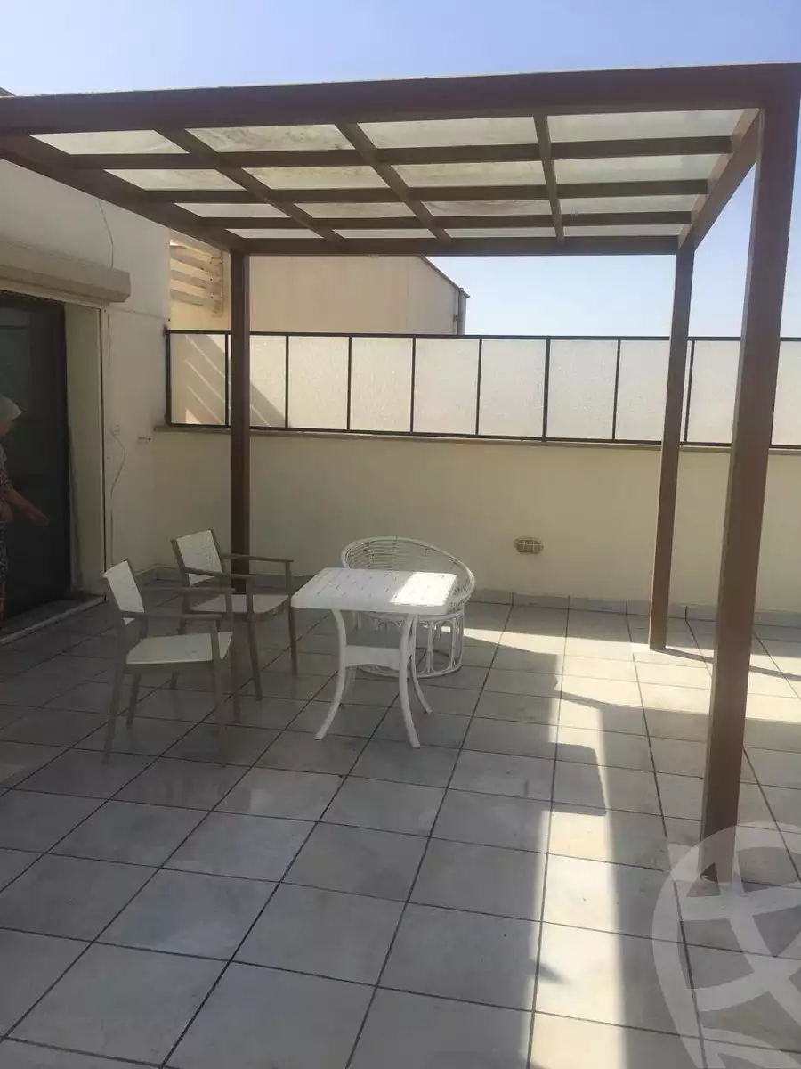 https://aqarmap.com.eg/en/listing/5657420-for-rent-cairo-el-sheikh-zayed-city-compounds-kmbwnd-wyst-twn-swdyk