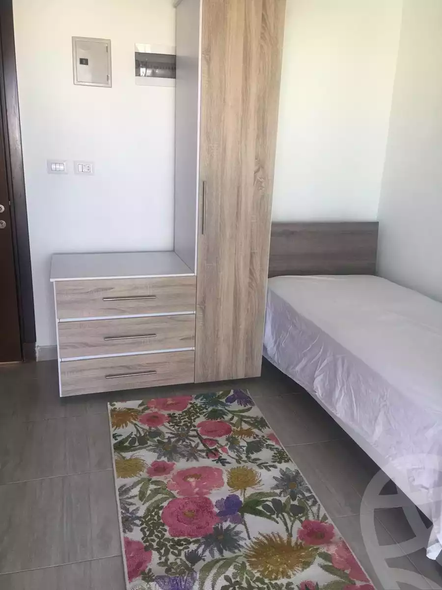 https://aqarmap.com.eg/en/listing/5657420-for-rent-cairo-el-sheikh-zayed-city-compounds-kmbwnd-wyst-twn-swdyk