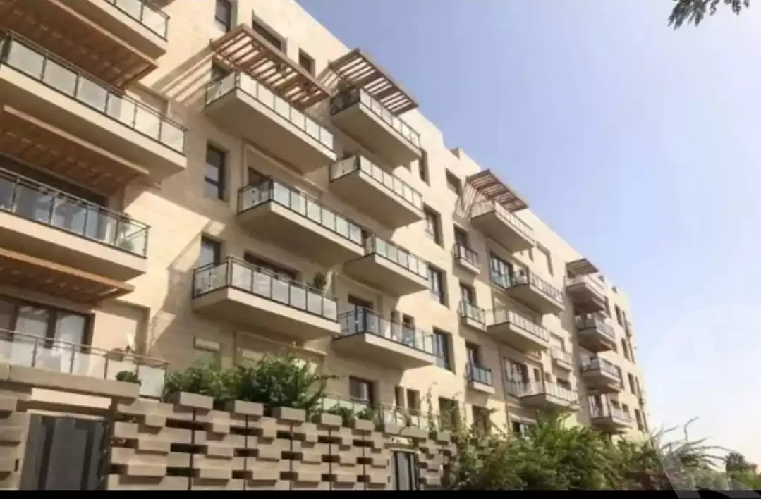 https://aqarmap.com.eg/ar/listing/5658629-for-rent-cairo-el-sheikh-zayed-city-compounds-forty-west
