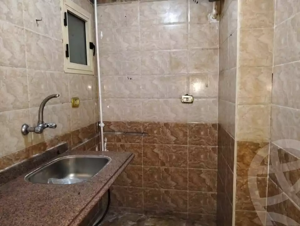 https://aqarmap.com.eg/ar/listing/5658638-for-rent-alexandria-l-jmy-el-kilo-21
