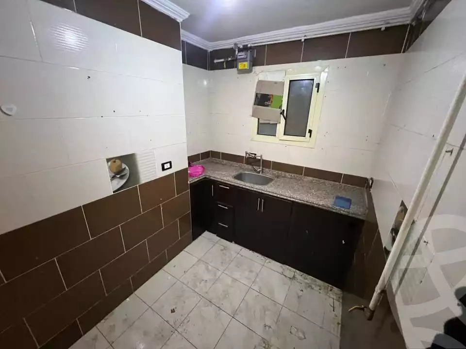 https://aqarmap.com.eg/en/listing/5659178-for-sale-alexandria-zezenia-ibrahim-el-attar-st