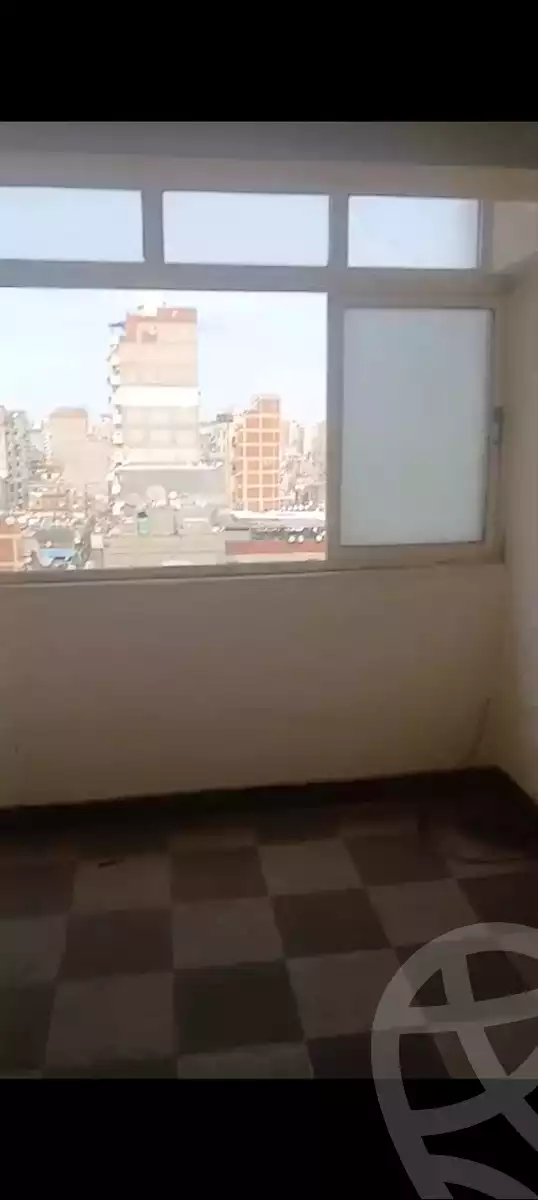 https://aqarmap.com.eg/en/listing/5659989-for-rent-alexandria-shds